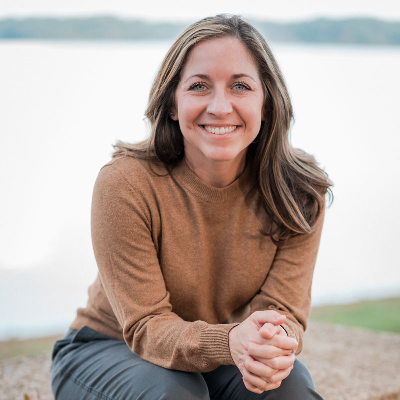 Bethany Oliver headshot